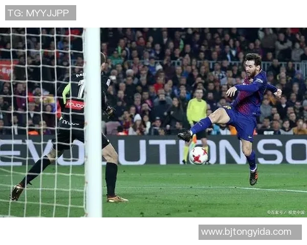 足球明星进球精彩瞬间全记录盘点历史经典进球与传奇球员的辉煌时刻 足球明星进球精彩瞬间全记录盘点历史经典进球与传奇球员的辉煌时刻