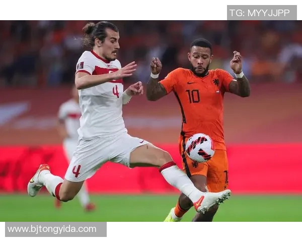 巴神在荷兰足球界的崛起与辉煌历程揭秘 巴神在荷兰足球界的崛起与辉煌历程揭秘